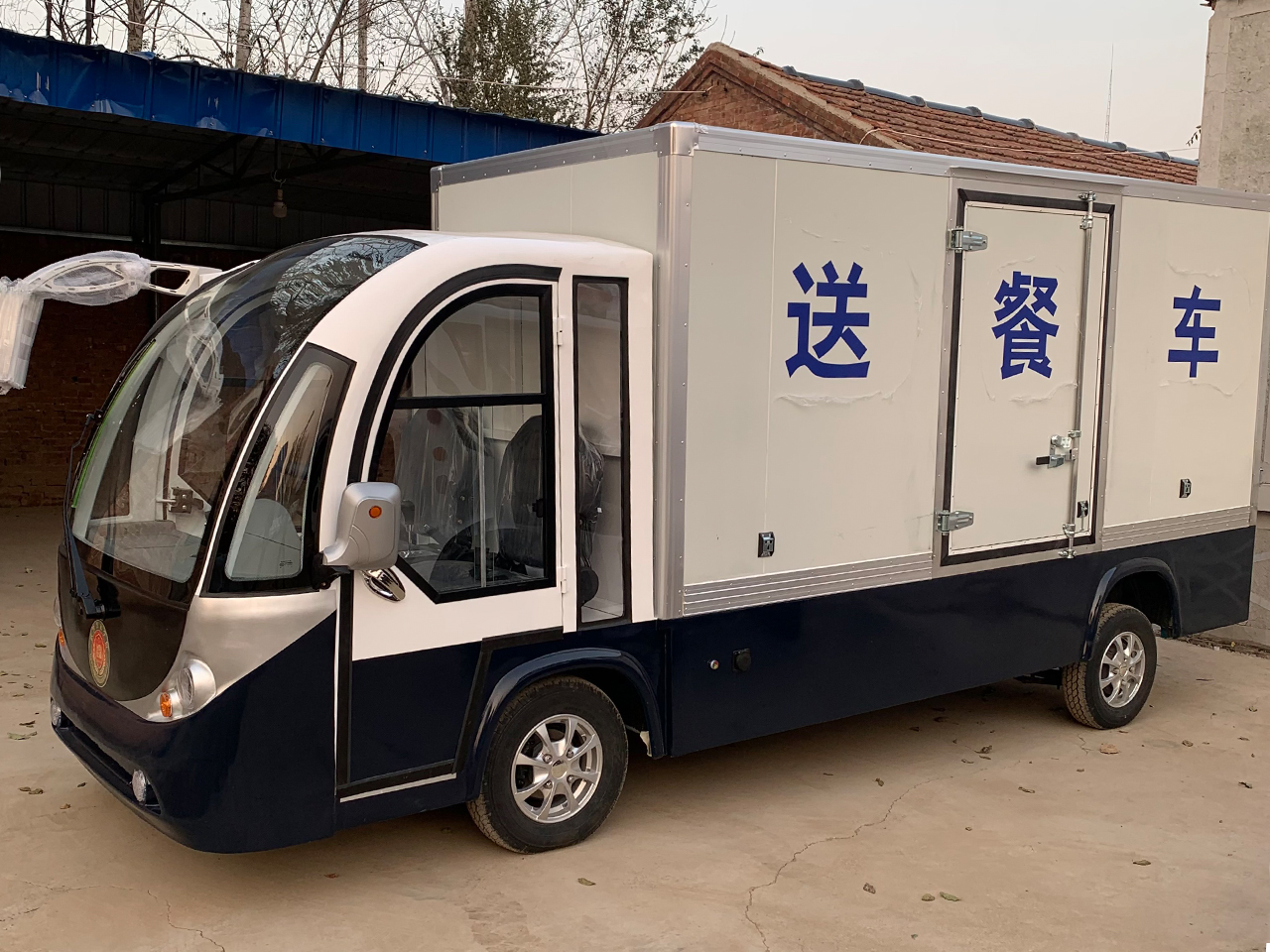 電動(dòng)巡邏觀光車改裝車系列